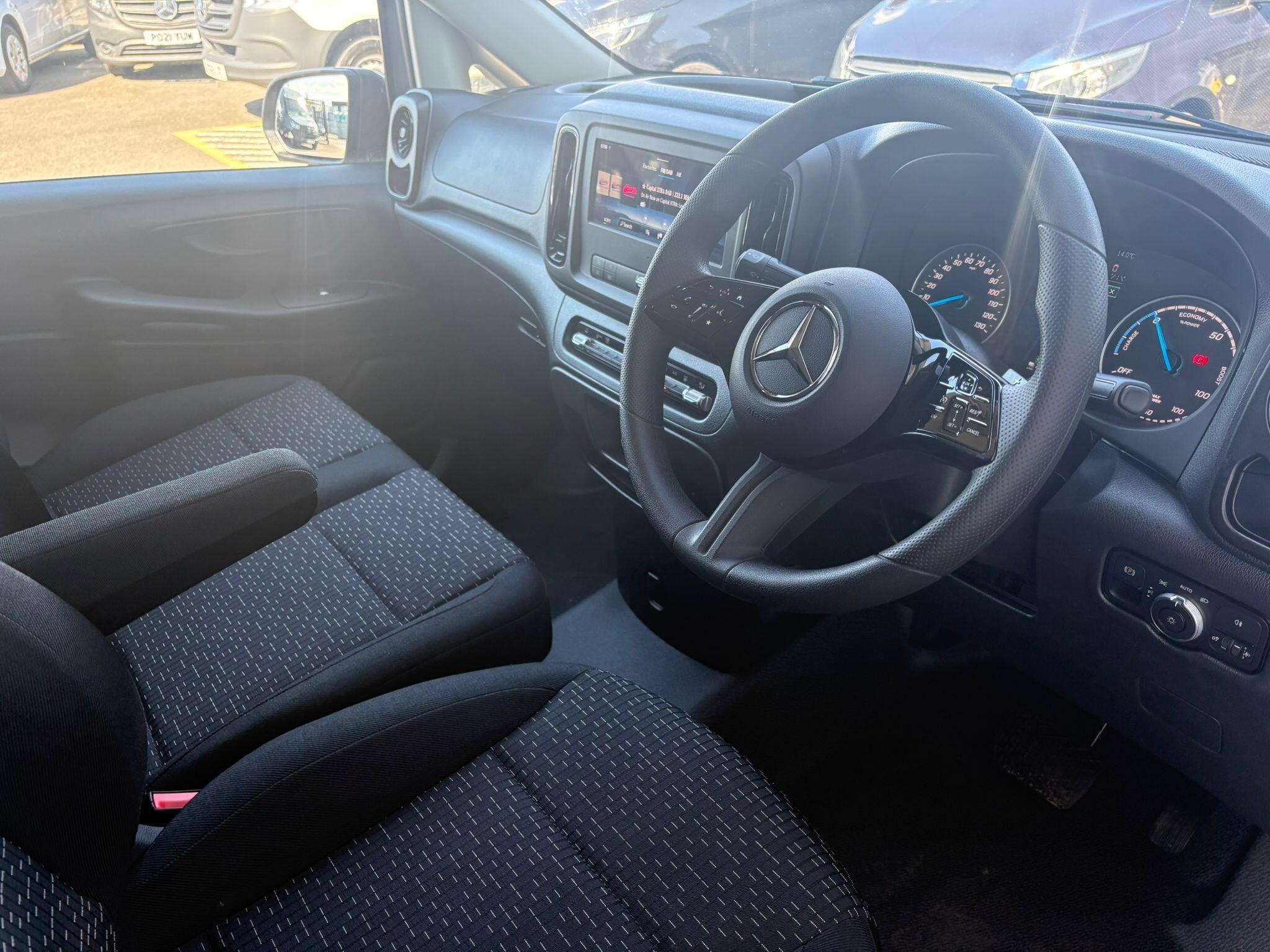 Mercedes-Benz eVito